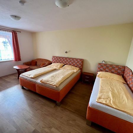 Horsky Hotel Paprsek Staré Město Chambre photo