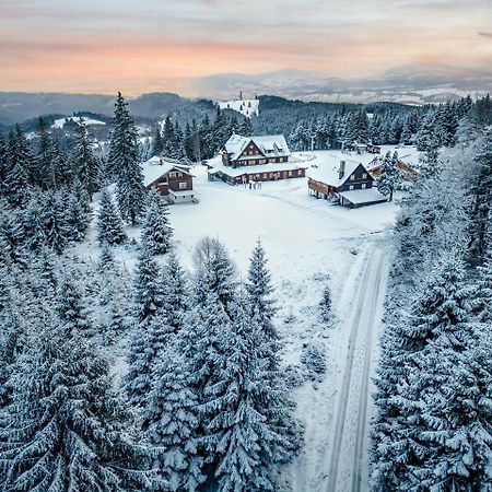 Horsky Hotel Paprsek Staré Město Extérieur photo