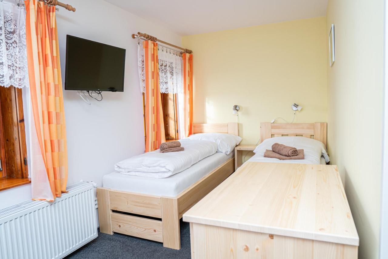 Horsky Hotel Paprsek Staré Město Extérieur photo
