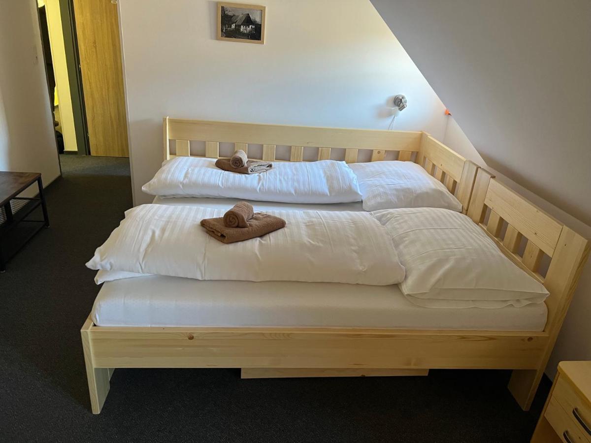 Horsky Hotel Paprsek Staré Město Extérieur photo