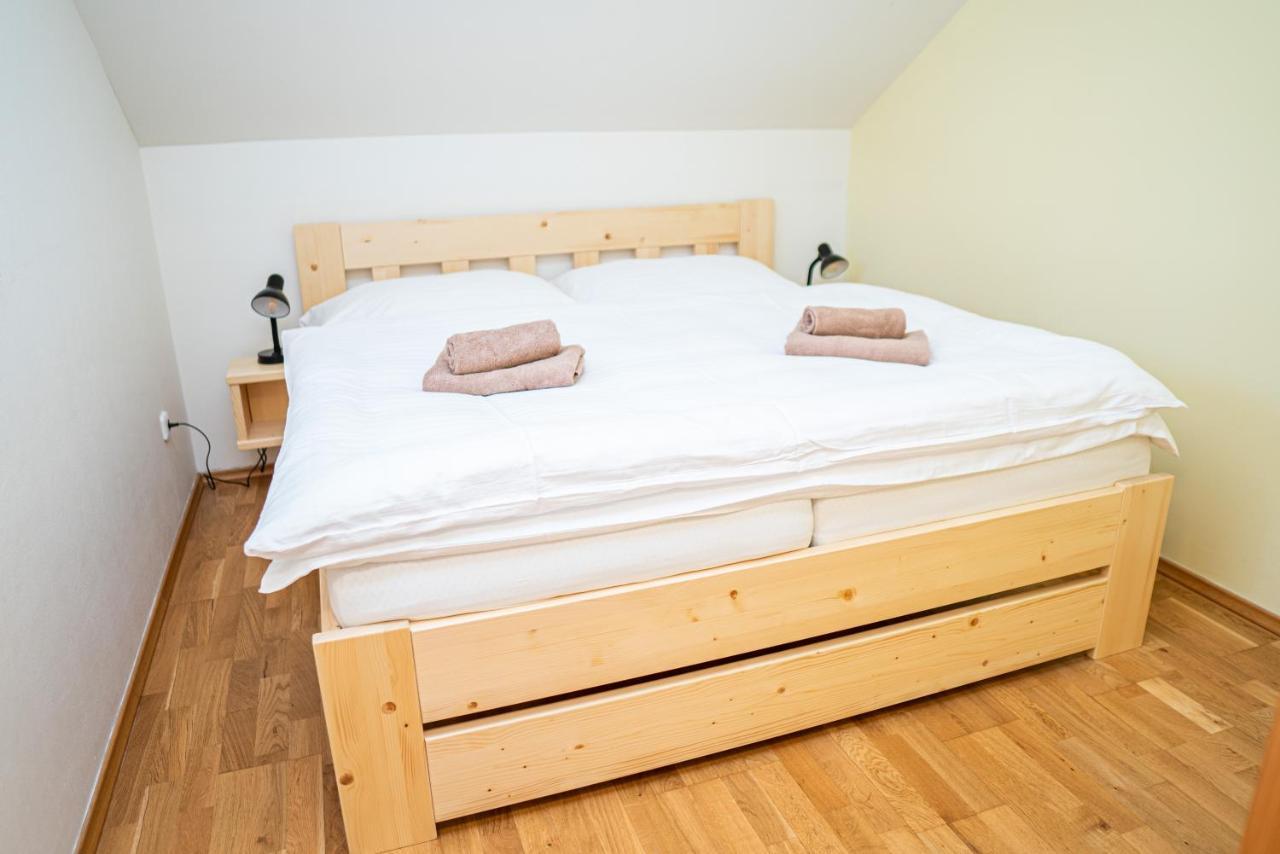 Horsky Hotel Paprsek Staré Město Extérieur photo