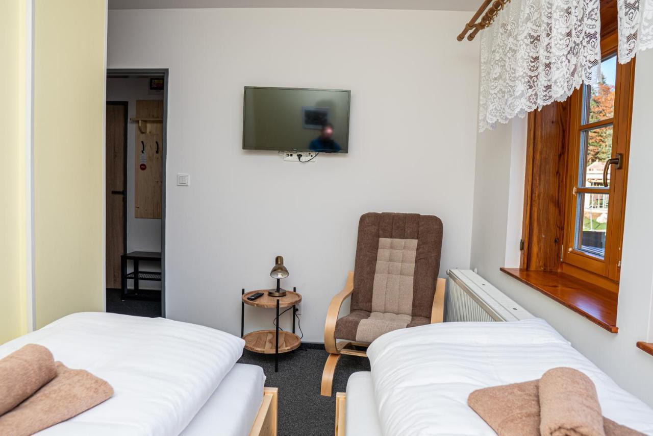 Horsky Hotel Paprsek Staré Město Extérieur photo